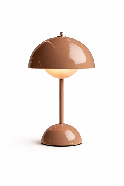 Aura Bordslampa – Minimalistisk belysning med varmt ljus